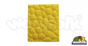 Panel tipo ventana para juegos infantiles de madera.
