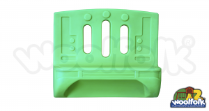 Panel tipo ventana para juegos infantiles de madera.