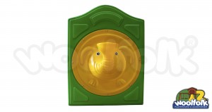 Panel tipo ventana para juegos infantiles de madera.