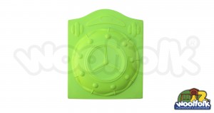 Panel tipo ventana para juegos infantiles de madera.