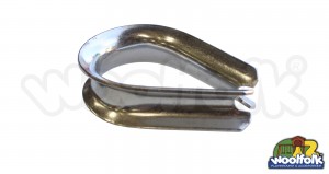 Herraje para juegos infantiles tipo eslabón giratorio para asientos de columpios tipo rueda.