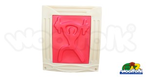 Panel tipo ventana para juegos infantiles de madera.