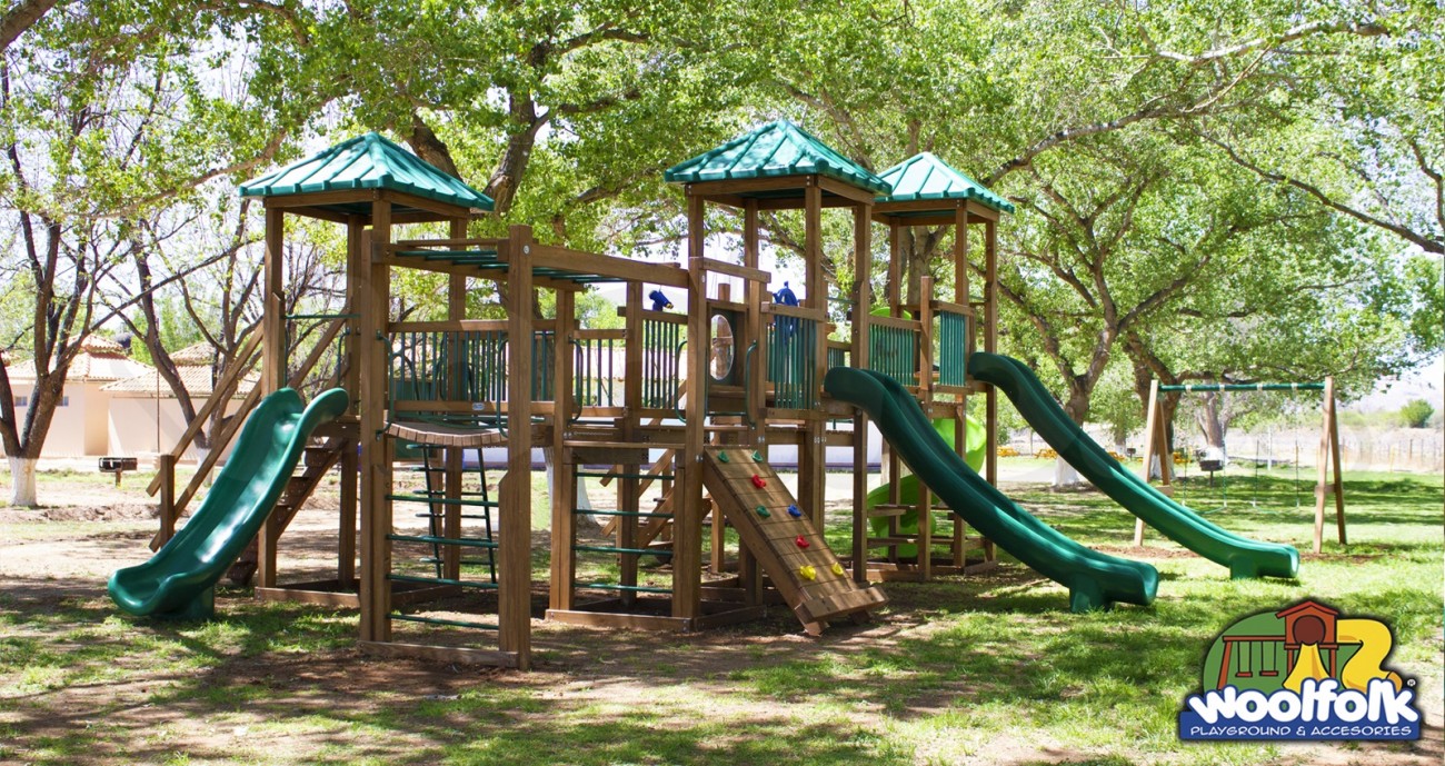 Juego Infantil de Madera de Pino Canadiense Línea Parques. Modelo: WDM051